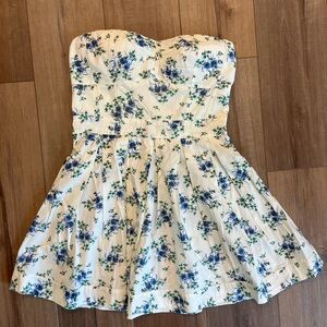 Jessica Simpson floral strapless (w/ optional adjustable straps)dress NWT size M